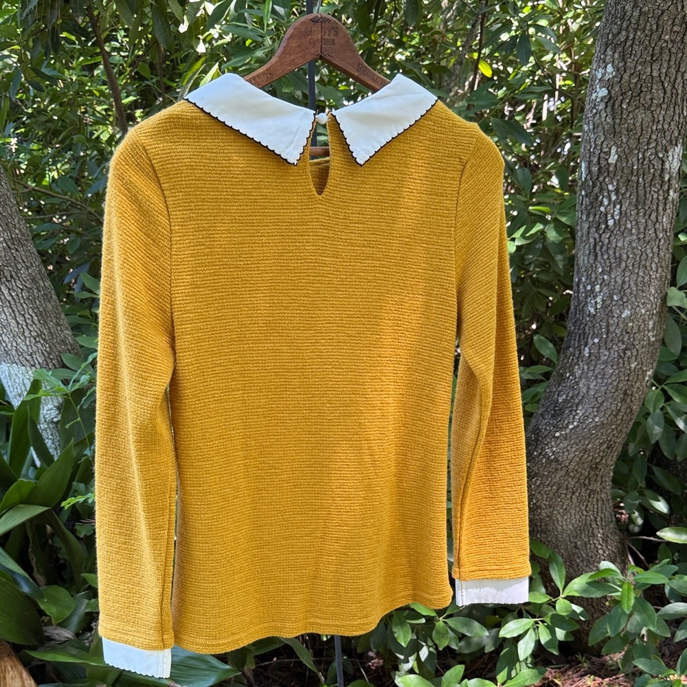 Freeway Mustard Sweater with White Collar - Picture 5 of 7